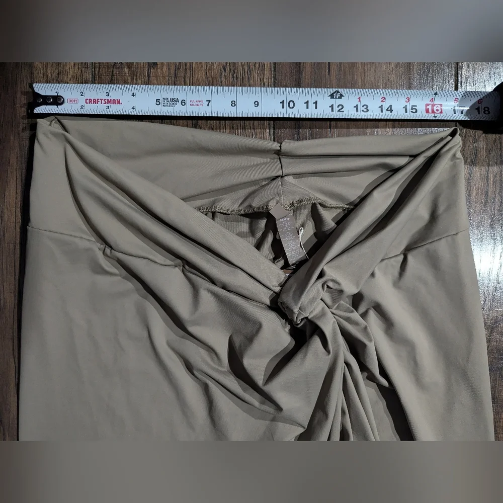 SKIMS Signature Recycled Swim Sarong Skirt Desert Sand/Tan Womens Size 3X NWT!